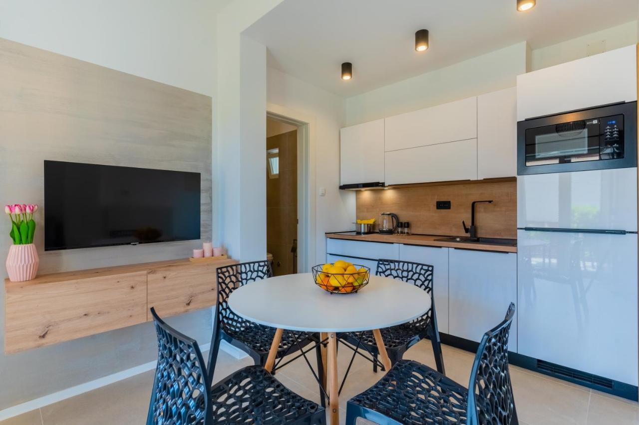 Apartments Ivanka Cres Εξωτερικό φωτογραφία