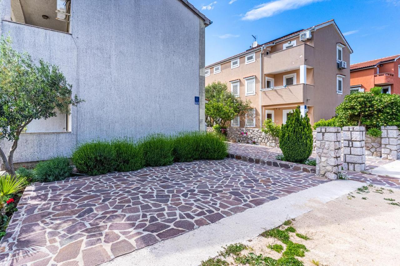 Apartments Ivanka Cres Εξωτερικό φωτογραφία