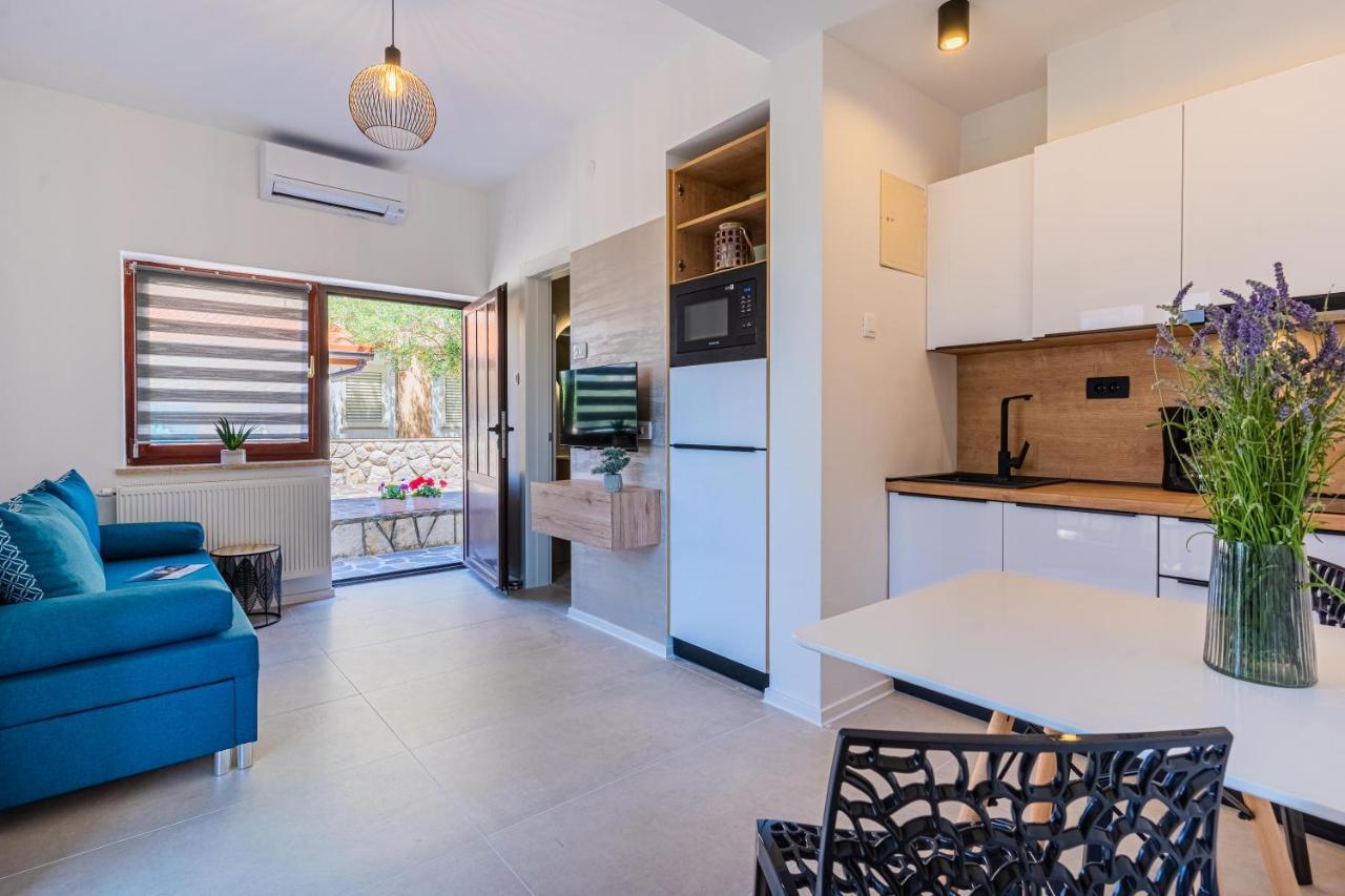 Apartments Ivanka Cres Εξωτερικό φωτογραφία