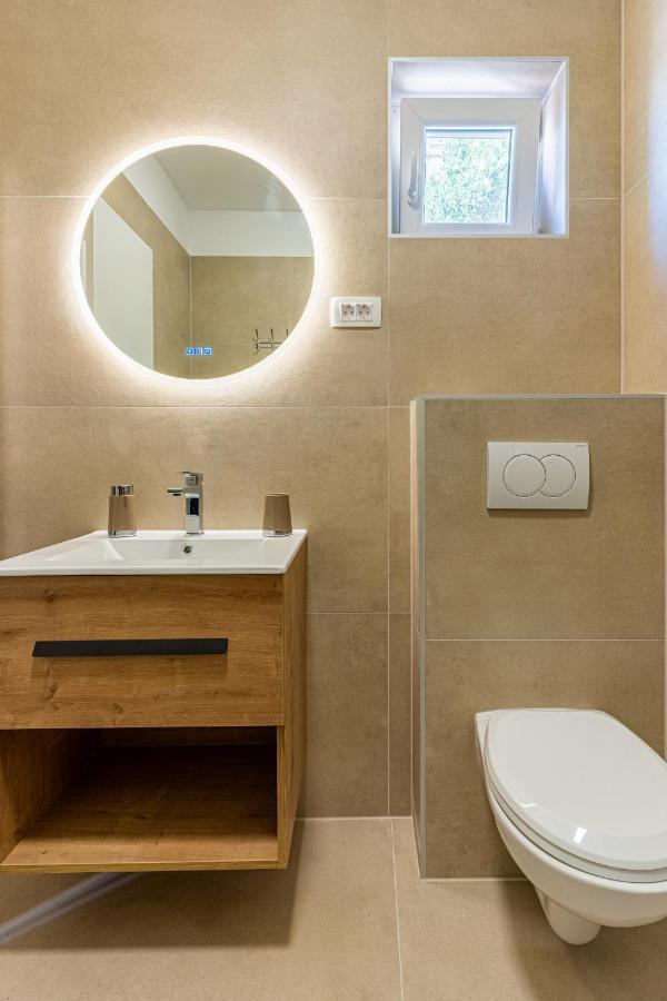 Apartments Ivanka Cres Εξωτερικό φωτογραφία