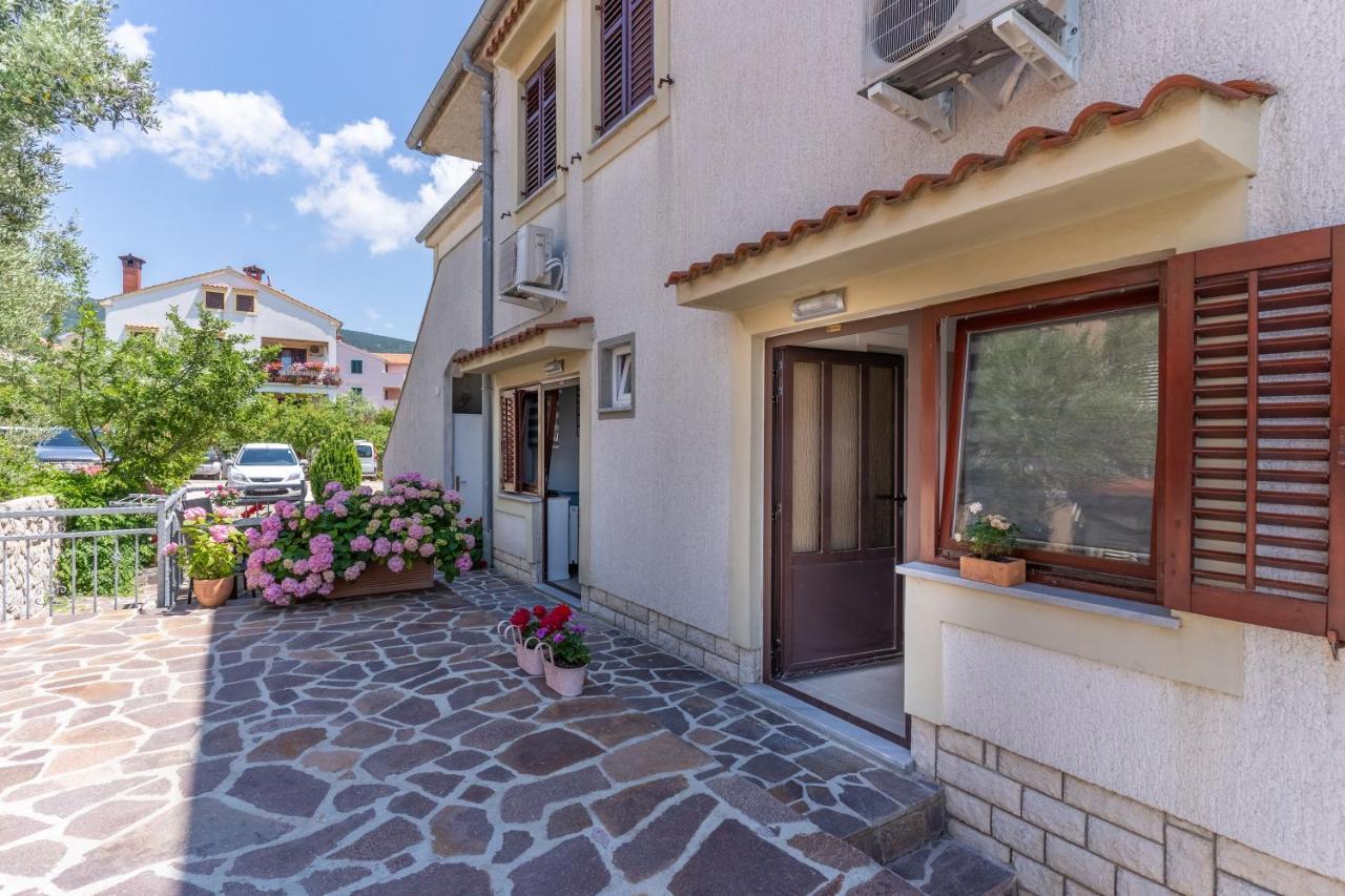 Apartments Ivanka Cres Εξωτερικό φωτογραφία